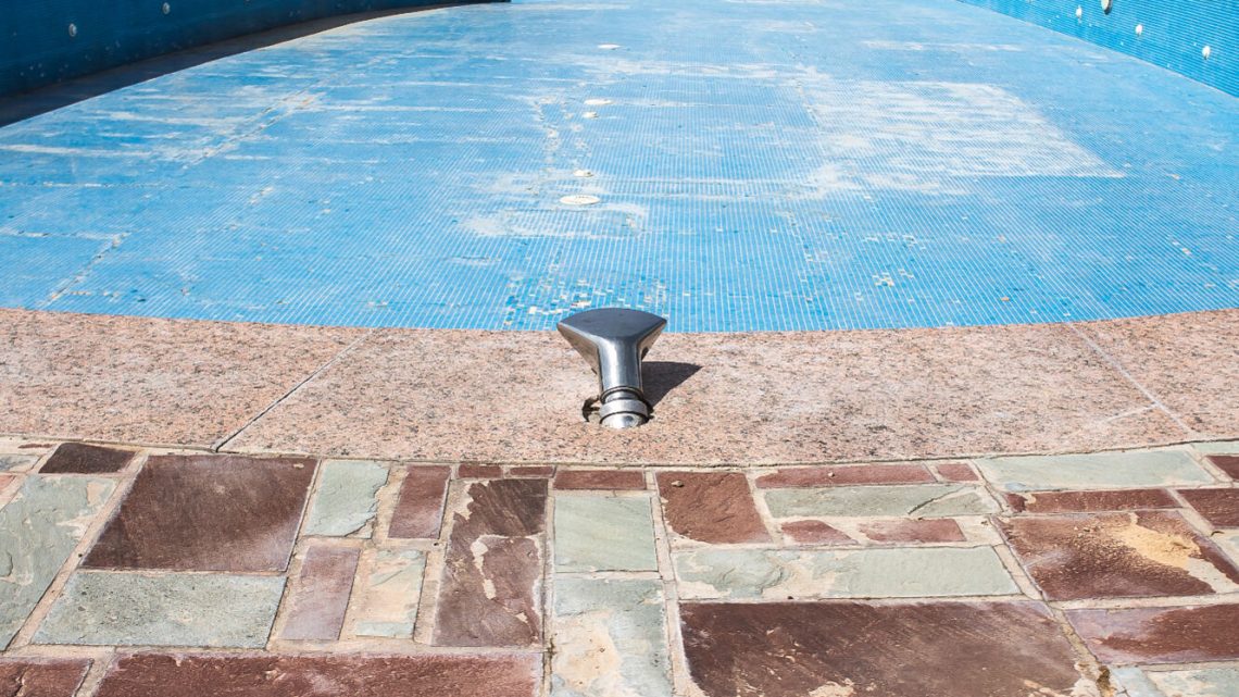 Colorant pour détecter fuite piscine : Comment le faire ?