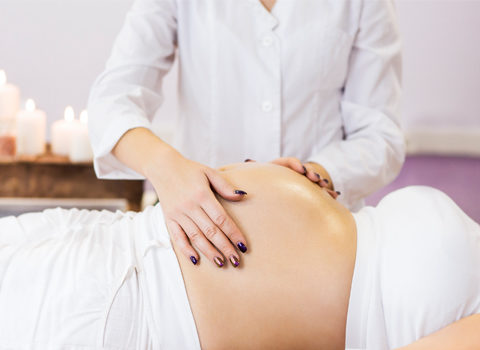 Quelle huile de massage pour femme enceinte ?